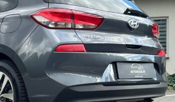 Hyundai i30 1.6 CRDI LIFT NAVI KAMERA KLIMATRONIK GRZANE FOTELE I KIEROWNICA SERWISOWANY 100% BEZWYPADKOWY GWARANCJA full