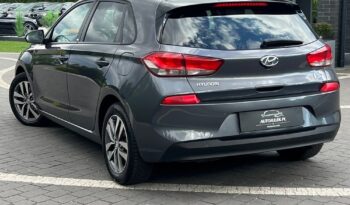 Hyundai i30 1.6 CRDI LIFT NAVI KAMERA KLIMATRONIK GRZANE FOTELE I KIEROWNICA SERWISOWANY 100% BEZWYPADKOWY GWARANCJA full