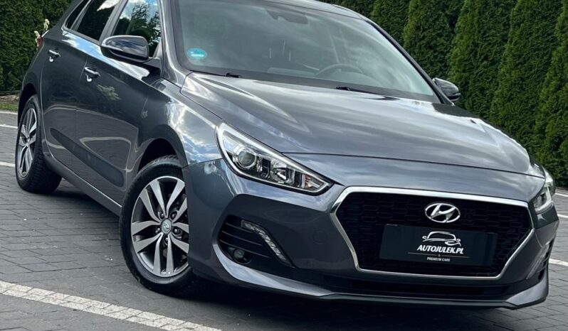 Hyundai i30 1.6 CRDI LIFT NAVI KAMERA KLIMATRONIK GRZANE FOTELE I KIEROWNICA SERWISOWANY 100% BEZWYPADKOWY GWARANCJA full