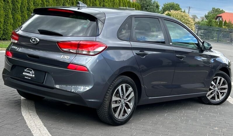 Hyundai i30 1.6 CRDI LIFT NAVI KAMERA KLIMATRONIK GRZANE FOTELE I KIEROWNICA SERWISOWANY 100% BEZWYPADKOWY GWARANCJA full