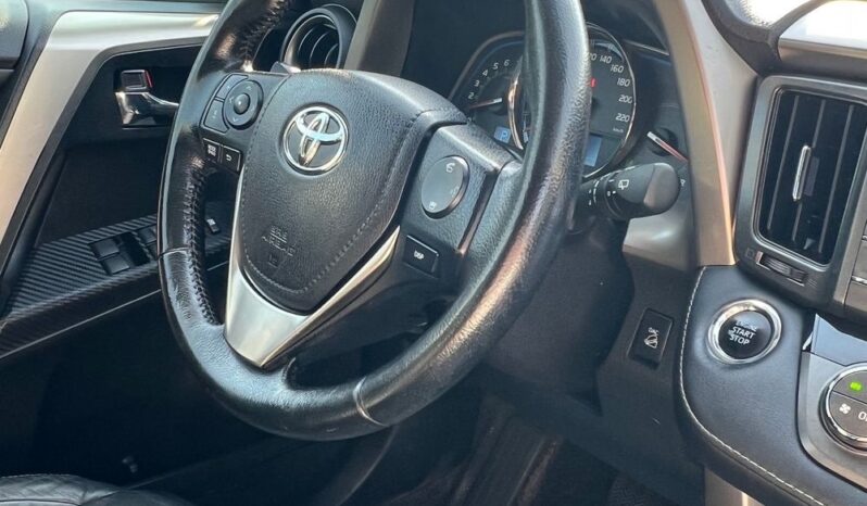 Toyota RAV4 2.0 4×4 Executive SKÓRA XENON NAVI KAMERA BLISS KEYLESS GRZANE FOTELE BEZWYPADKOWA GWARANCJA full