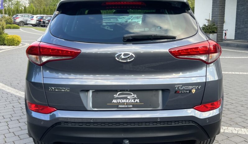 HYUNDAI TUCSON 1.7CRDI 141KM AUTOMAT NAVI KAMERA GRZANE FOTELE SERWISOWANY BEZWYPADKOWY GWARANCJA ZAREJESTROWANY full