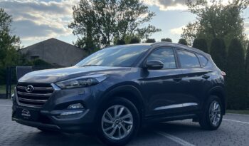 HYUNDAI TUCSON 1.7CRDI 141KM AUTOMAT NAVI KAMERA GRZANE FOTELE SERWISOWANY BEZWYPADKOWY GWARANCJA ZAREJESTROWANY full