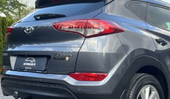 HYUNDAI TUCSON 1.7CRDI 141KM AUTOMAT NAVI KAMERA GRZANE FOTELE SERWISOWANY BEZWYPADKOWY GWARANCJA ZAREJESTROWANY full