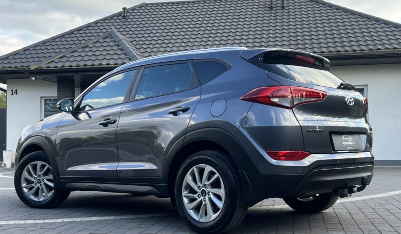 HYUNDAI TUCSON 1.7CRDI 141KM AUTOMAT NAVI KAMERA GRZANE FOTELE SERWISOWANY BEZWYPADKOWY GWARANCJA ZAREJESTROWANY full