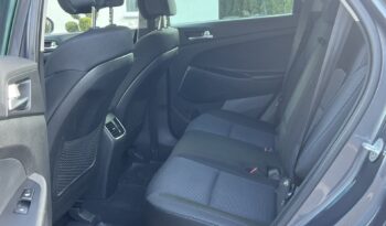 HYUNDAI TUCSON 1.7CRDI 141KM AUTOMAT NAVI KAMERA GRZANE FOTELE SERWISOWANY BEZWYPADKOWY GWARANCJA ZAREJESTROWANY full