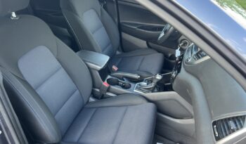 HYUNDAI TUCSON 1.7CRDI 141KM AUTOMAT NAVI KAMERA GRZANE FOTELE SERWISOWANY BEZWYPADKOWY GWARANCJA ZAREJESTROWANY full
