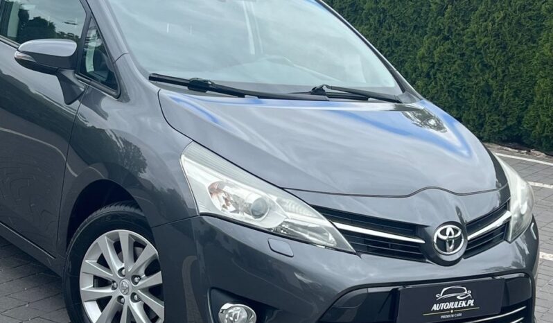 Toyota Verso 1.6 D-4D 7-Foteli Navi Kamera Klimatronik Grzane Fotele Bezwypadkowa Gwarancja full