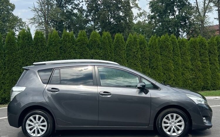 Toyota Verso 1.6 D-4D 7-Foteli Navi Kamera Klimatronik Grzane Fotele Bezwypadkowa Gwarancja full