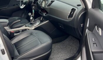 Kia Sportage 1.7 CRDI PANORAMA XENON SKÓRA NAVI KAMERA GRZANE FOTELE I KIEROWNICA BEZWYPADKOWA SERWISOWANA GWARANCJA full