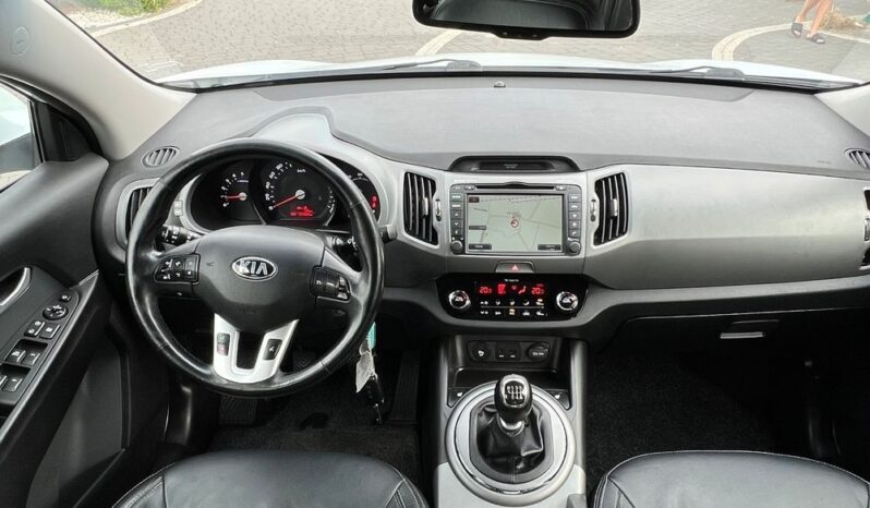 Kia Sportage 1.7 CRDI PANORAMA XENON SKÓRA NAVI KAMERA GRZANE FOTELE I KIEROWNICA BEZWYPADKOWA SERWISOWANA GWARANCJA full