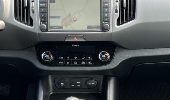 Kia Sportage 1.7 CRDI PANORAMA XENON SKÓRA NAVI KAMERA GRZANE FOTELE I KIEROWNICA BEZWYPADKOWA SERWISOWANA GWARANCJA full