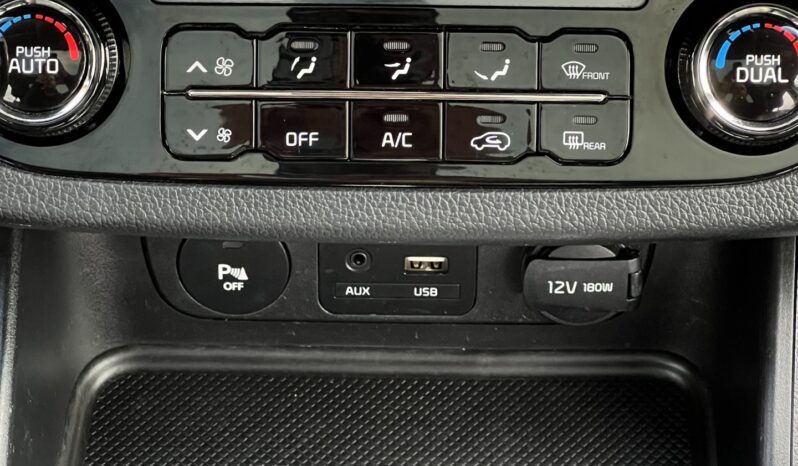 Kia Sportage 1.7 CRDI PANORAMA XENON SKÓRA NAVI KAMERA GRZANE FOTELE I KIEROWNICA BEZWYPADKOWA SERWISOWANA GWARANCJA full