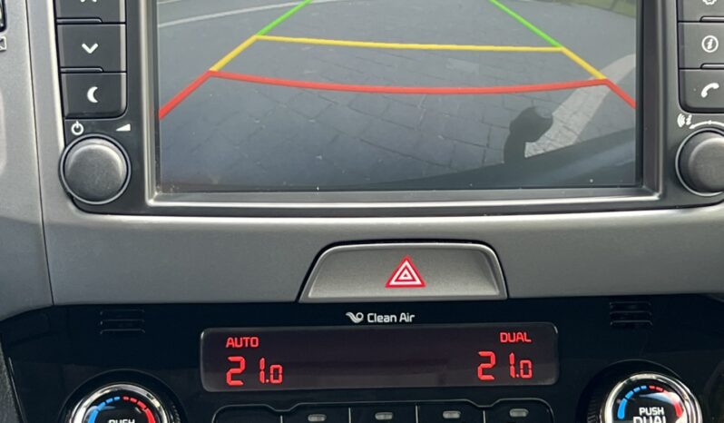 Kia Sportage 1.7 CRDI PANORAMA XENON SKÓRA NAVI KAMERA GRZANE FOTELE I KIEROWNICA BEZWYPADKOWA SERWISOWANA GWARANCJA full
