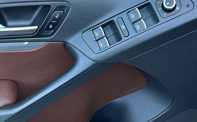 Volkswagen Tiguan 2.0 TDI 4Mot R-Style DSG Panorama Bixenon Skóra Grzane Fotele Serwisowany Bezwypadkowy Gwarancja full