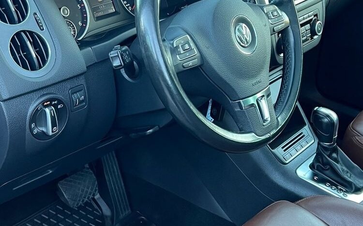 Volkswagen Tiguan 2.0 TDI 4Mot R-Style DSG Panorama Bixenon Skóra Grzane Fotele Serwisowany Bezwypadkowy Gwarancja full