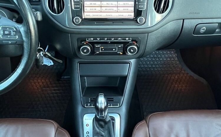 Volkswagen Tiguan 2.0 TDI 4Mot R-Style DSG Panorama Bixenon Skóra Grzane Fotele Serwisowany Bezwypadkowy Gwarancja full