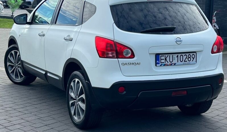 Nissan Qashqai 2.0 PANORAMA NAVI KAMERA GRZANE FOTELE TEMPOMAT ZAREJESTROWANY full