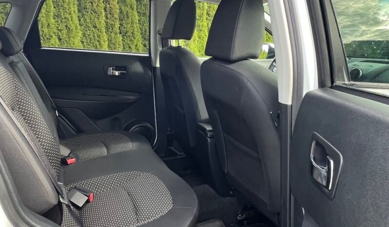 Nissan Qashqai 2.0 PANORAMA NAVI KAMERA GRZANE FOTELE TEMPOMAT ZAREJESTROWANY full