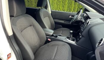 Nissan Qashqai 2.0 PANORAMA NAVI KAMERA GRZANE FOTELE TEMPOMAT ZAREJESTROWANY full