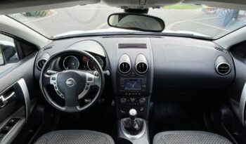 Nissan Qashqai 2.0 PANORAMA NAVI KAMERA GRZANE FOTELE TEMPOMAT ZAREJESTROWANY full