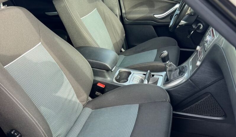 Ford S-Max 2.0 145KM Benzyna Lift Klimatronik Grzane Fotele Tempomat 7-osobowy Gwarancja full